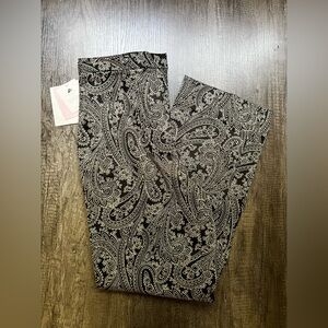 Liz Claiborne Black and White Paisley Design Pants